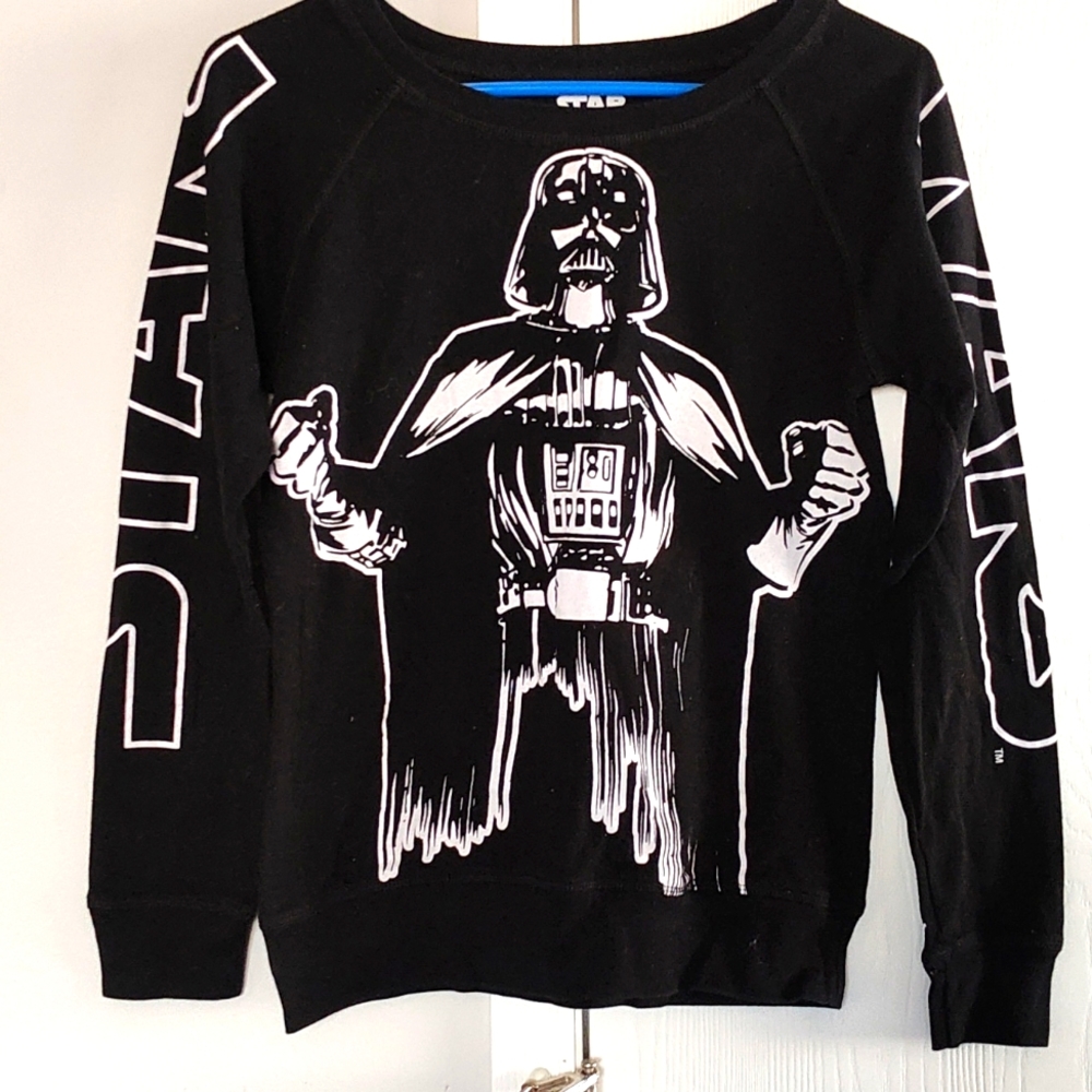 Star Wars sweatshirt